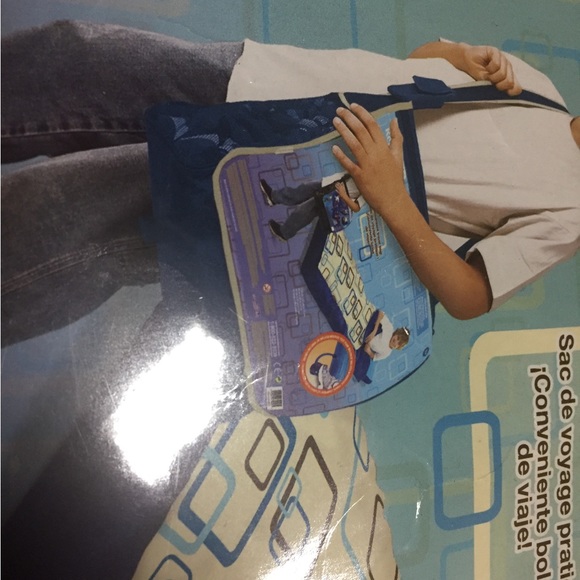 Inflatable sleeping bed in a bag - Picture 2 of 4